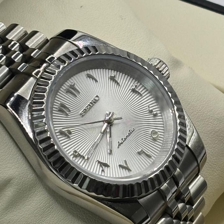 Seiko Arabic Dial Blanche