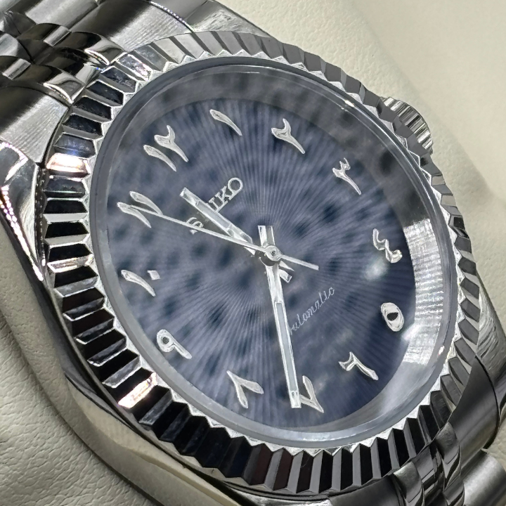Seiko Arabic Dial Bleu