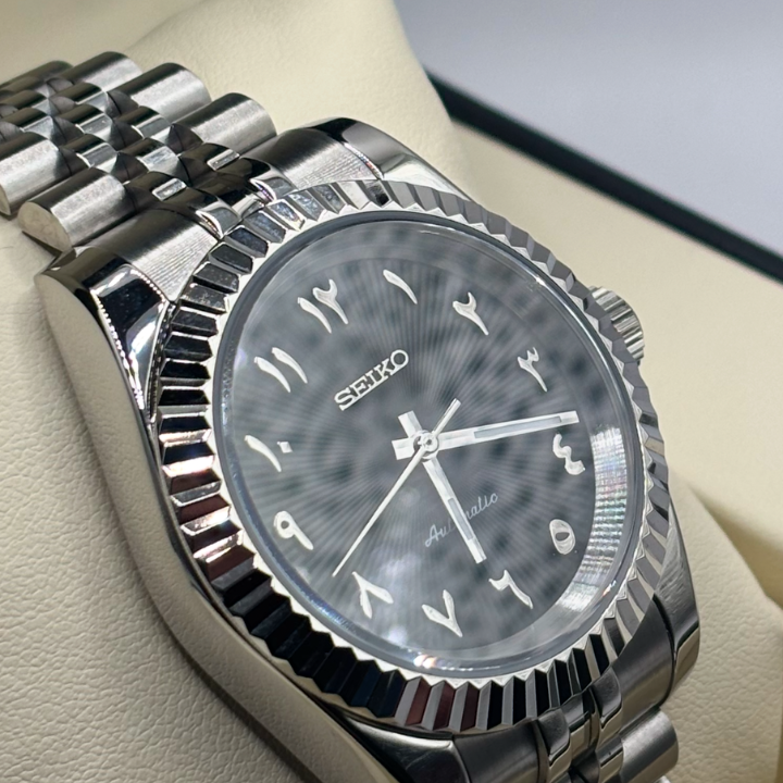 Seiko Arabic Dial Noire