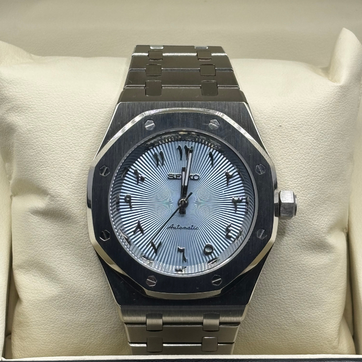 Seiko RoyalOak Arabic Dial Bleu Ciel
